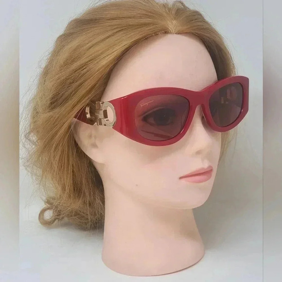 NWOT Salvatore Ferragamo Women's Sunglasses Red Gold Logo SF1082S 53mm 53-19-140 - Picture 2 of 14